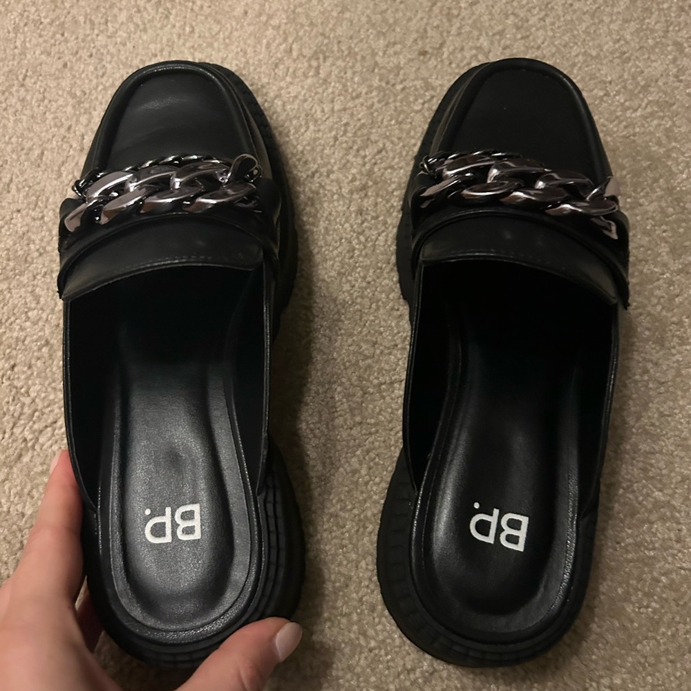 BP Black Chain Detail Mules
